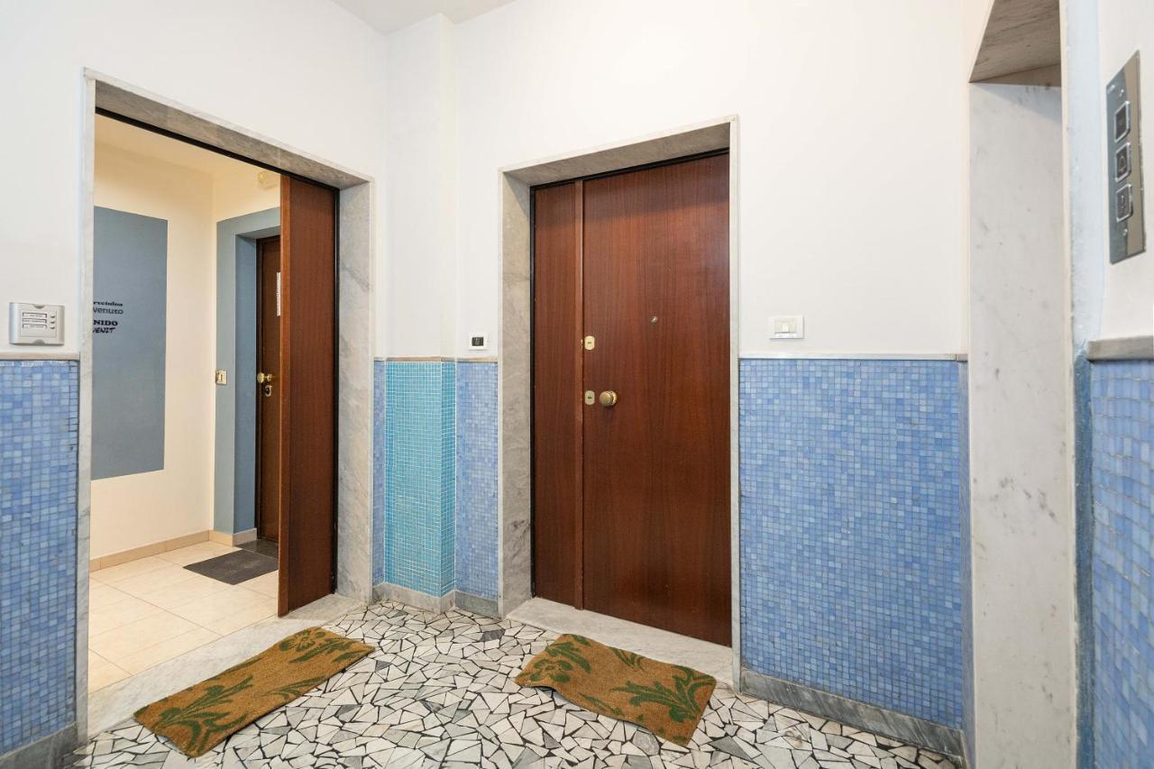 Green Apartment Bari Luaran gambar