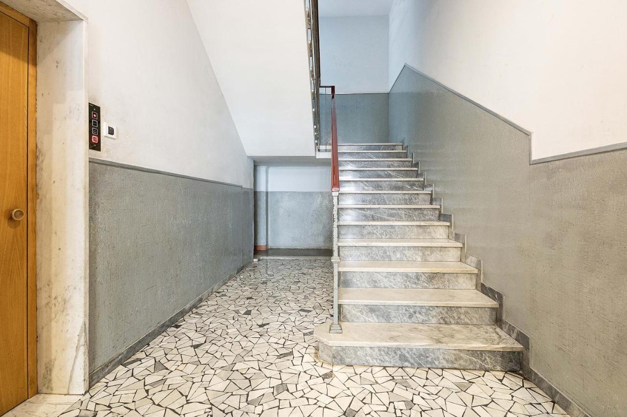 Green Apartment Bari Luaran gambar