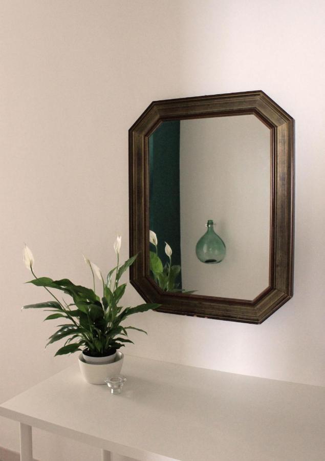 Green Apartment Bari Luaran gambar