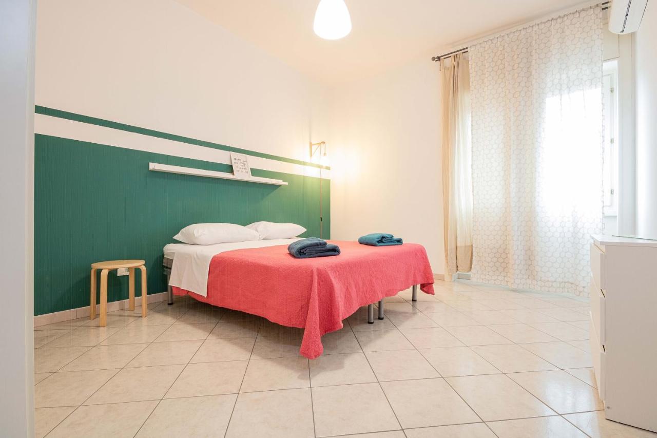 Green Apartment Bari Luaran gambar