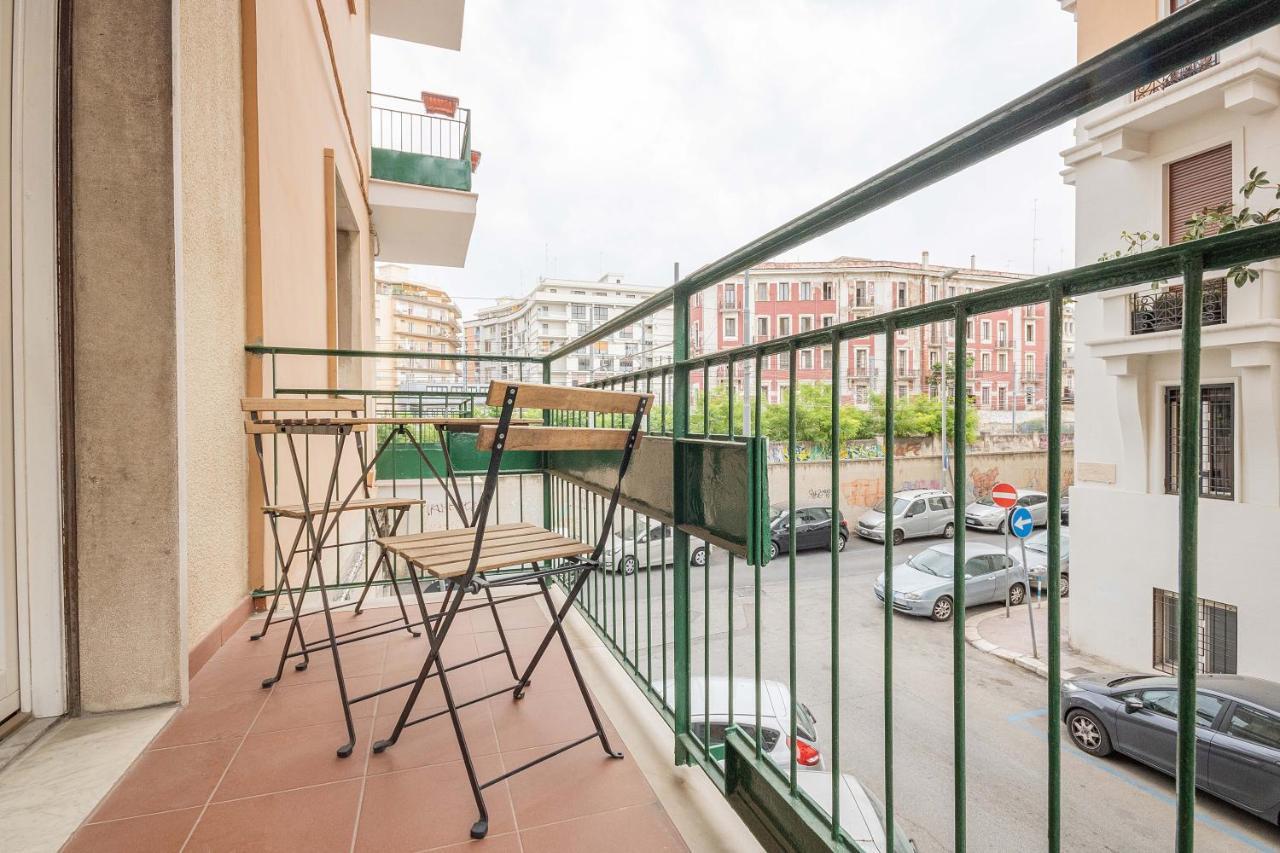 Green Apartment Bari Luaran gambar